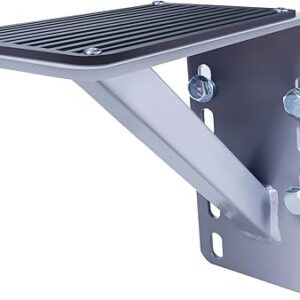 MaxxHaul 70089 Heavy Duty 300-lbs Capacity Steel Trailer Step for Boat and Utility Trailers With Anti-Slip Traction and Powder Coat Finish For 3 inch x 5 inch Frame