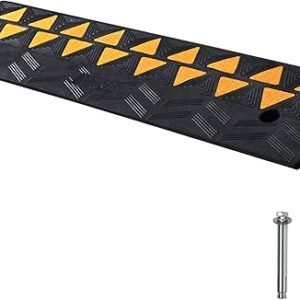 VEVOR Rubber Curb Ramp 3.5" Rise Height Sidewalk Curb Ramp, 10" Width 39.4" Length Driveway Ramp for Curb, 15T Heavy Duty Rubber for Forklifts, Trucks, Buses, Cars, Wheelchairs, Bikes