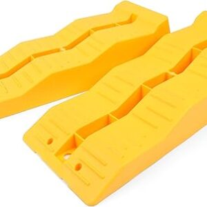 MaxxHaul 50939 3-Steps RV Leveling Ramps Yellow Camper & Trailer - Set of 2 Wheel Chocks